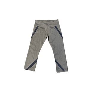 Fabletics Womens Crop Athletic Leggings Size small Gray Black Mesh Insets